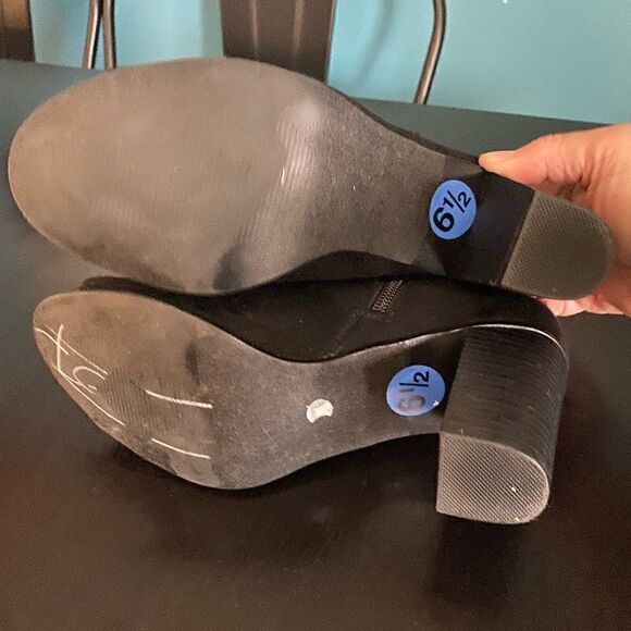 Fergalicious Dazzle BlackOpen Toe Bootie- Size 6.5 - Picture 6 of 7